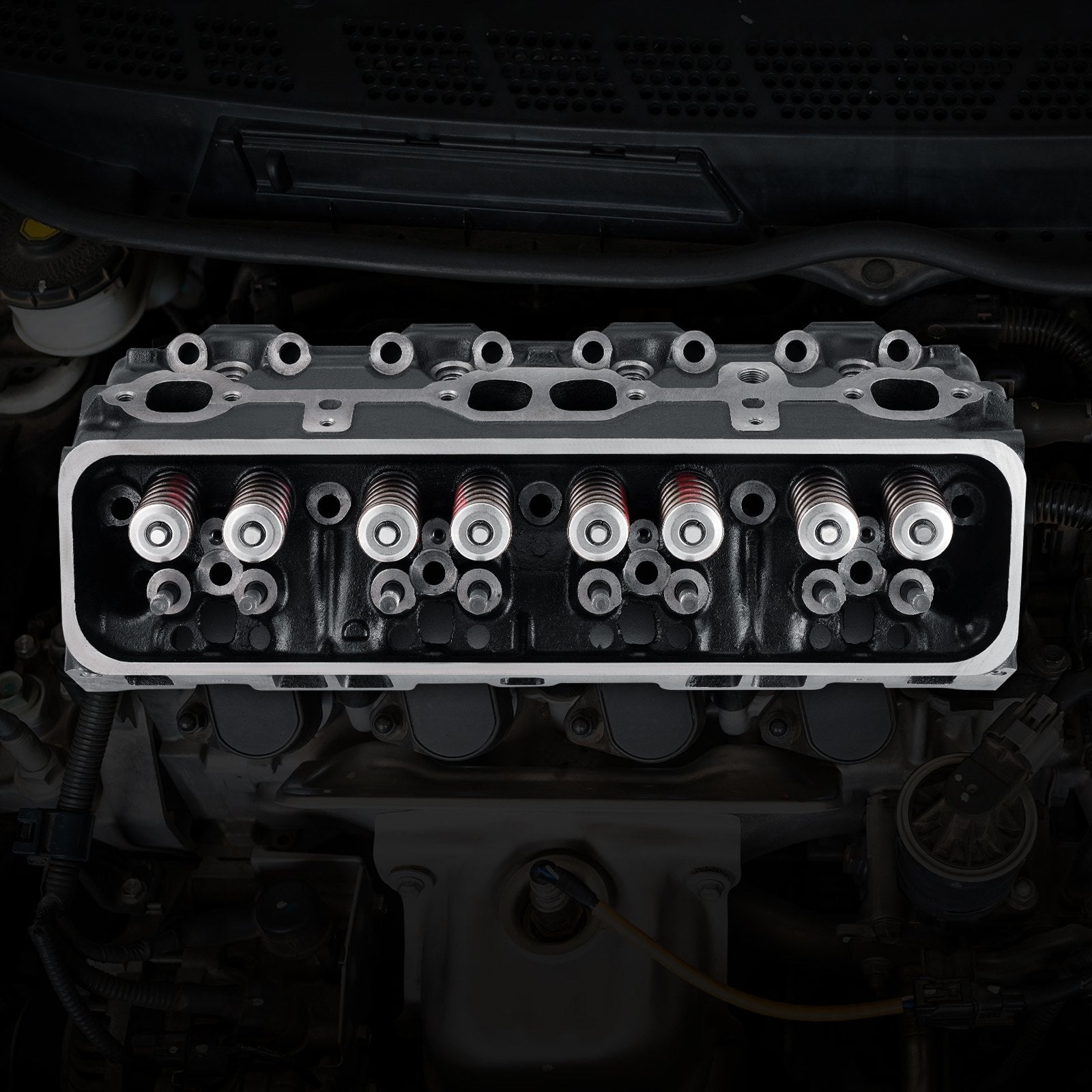 Replacement Engine Cylinder Head Assembly for CHEVROLET, GMC, ESCALADE, SUBURBAN, TAHOE - Durable Cast Iron, High Precision, Enhanced Efficiency