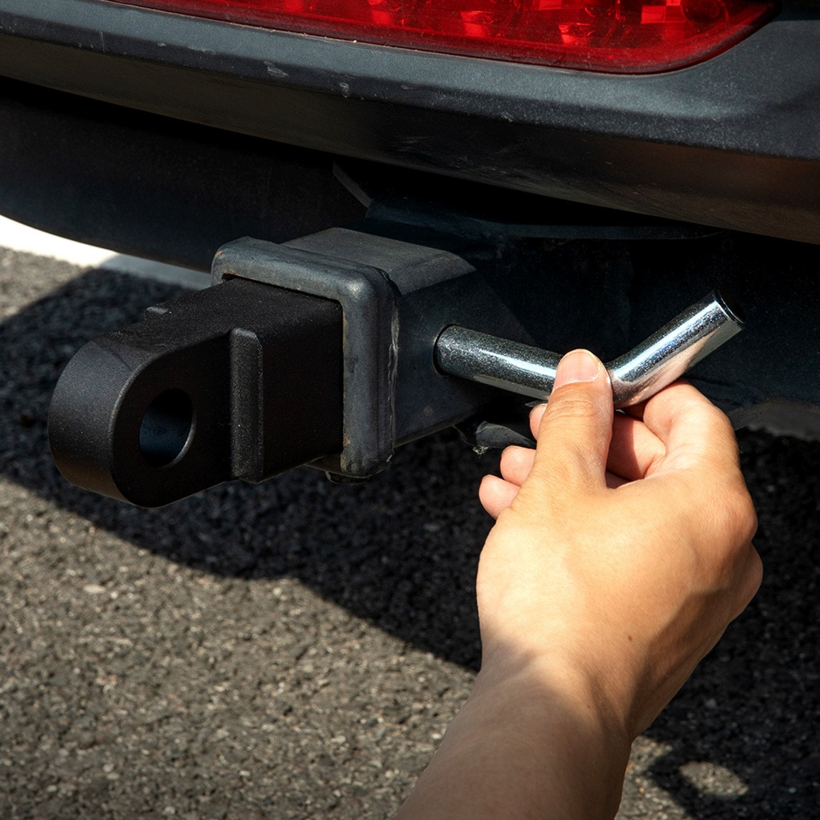 Heavy Duty Aluminum Shackle Hitch Receiver for 2" Trucks & Jeeps, 52,900 lbs Strength, Off-Road Towing & Recovery with Lock Pin